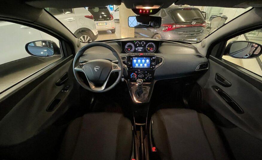 Lancia Ypsilon Hybrid – 2022